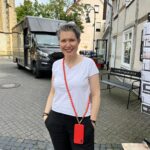 Handykette mit Holzperlen – Bild 5