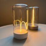 Akku Leuchte mit beweglichem Faden - PULSE