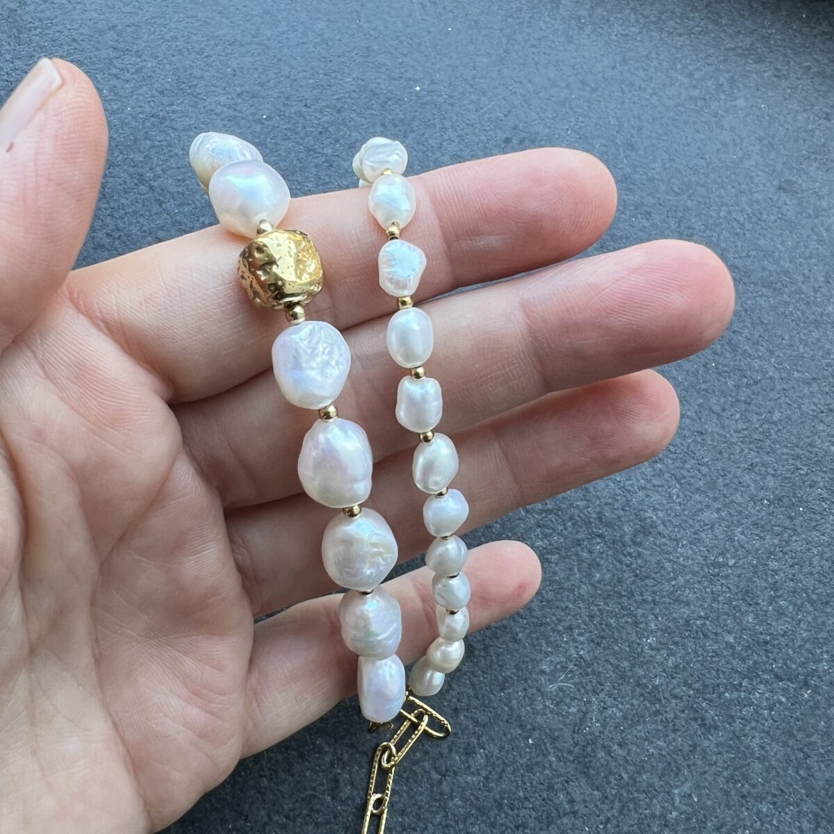 Armband mit kleinen Perlen – Bild 3