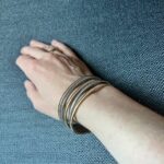 Armreif in Gold und Silber – Bild 2
