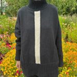 Rollkragenpullover schwarz mit Streifen – Bild 3