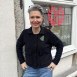 Bequeme Strickjacke - schwarz