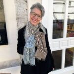 Kaschmir Bandana mit Paisley Muster und Fransen