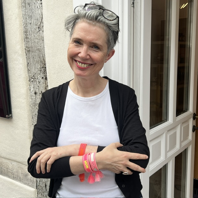 Trendzz Armbänder ambiente Neon Textil Armband verschiedene Aufschriften statt12.- jetzt 6.- – Bild 1