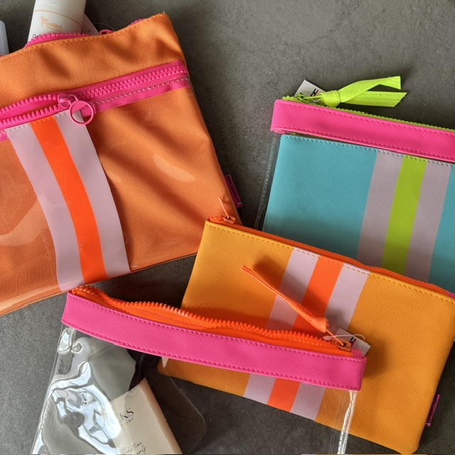 gift company wetbag orange und türkis ambiente Täschchen für den Strand / Pool – Bild 1