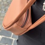 Schultertasche mit doppeltem Riemen – Bild 2